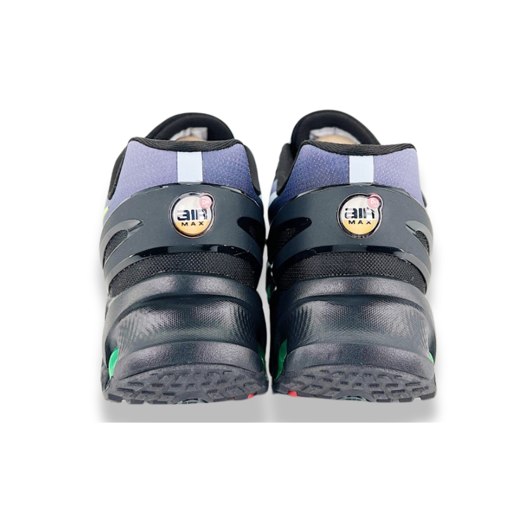 Air Max DN8 "Black Volt"